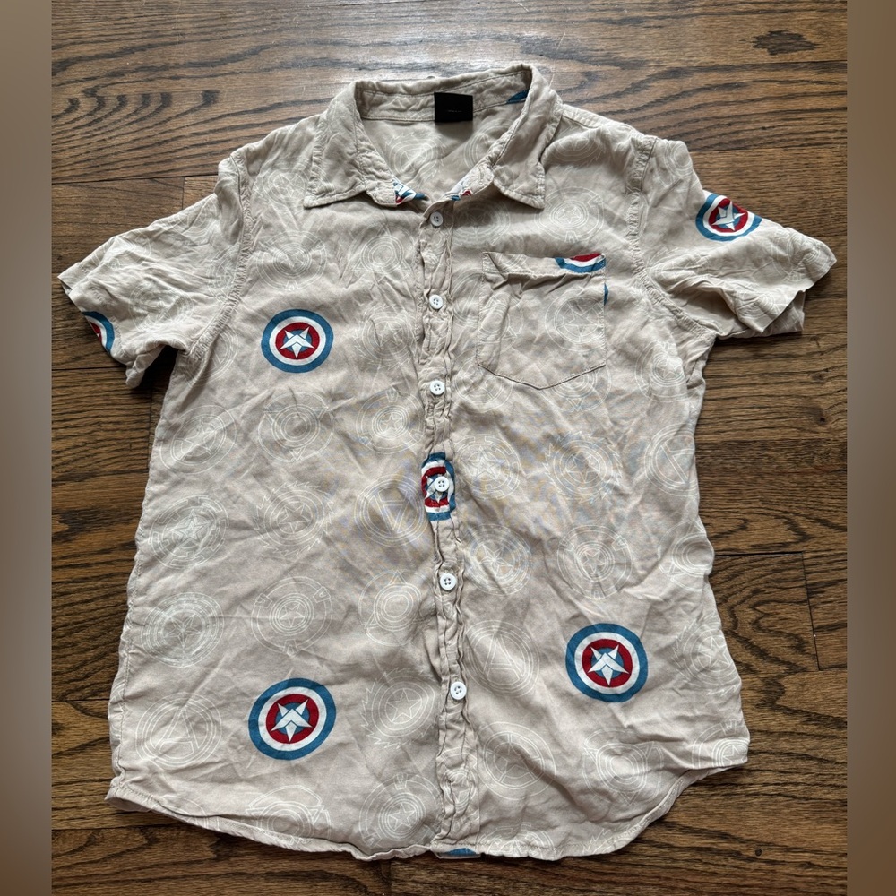 Marvel Captain America Boys Button Down Shirt 10/12 Large Avengers Shield